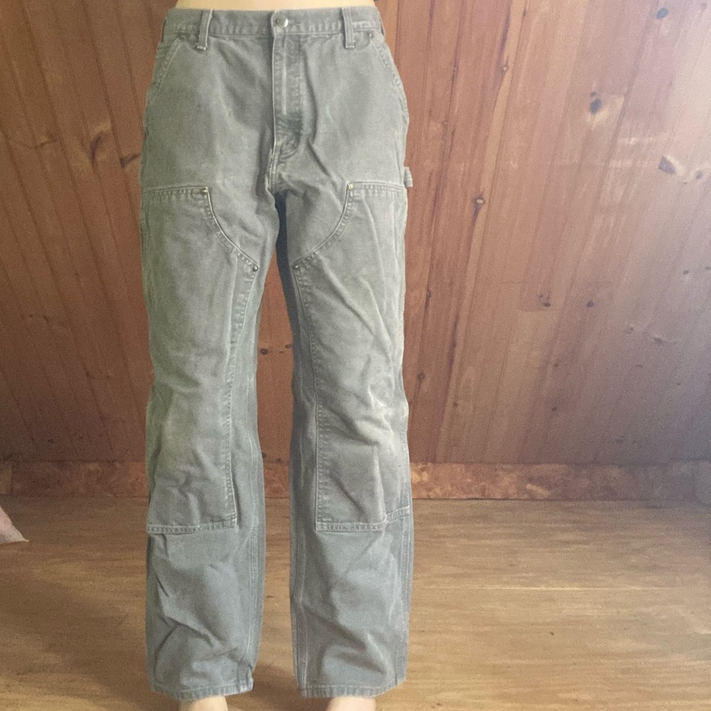 Carhartt work pants 🌱